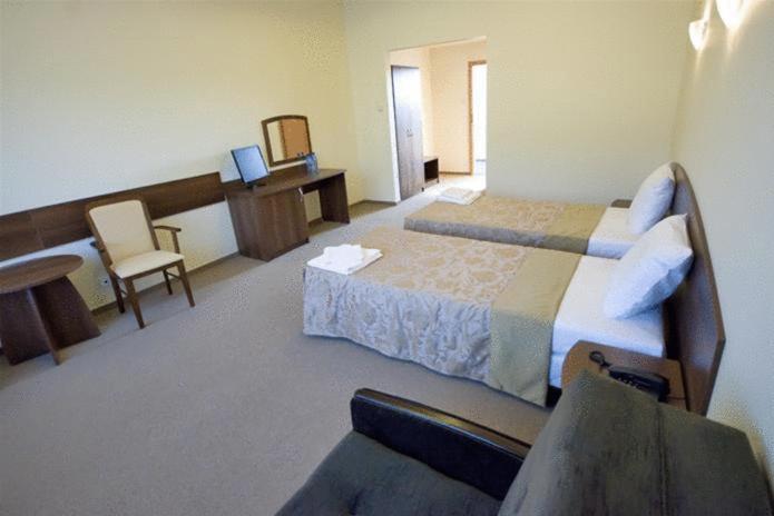 Hotel A4 Mop Kepnica Jaworzno Room photo